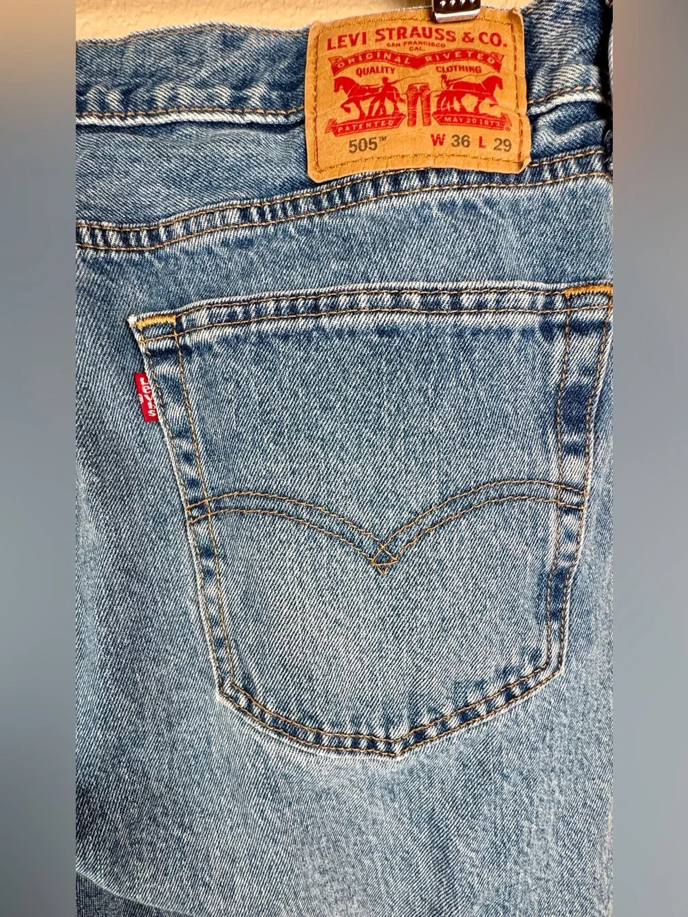 Levi’s men’s 505 jeans. Fair to good pre-owned condition. Waist 36  Length 29